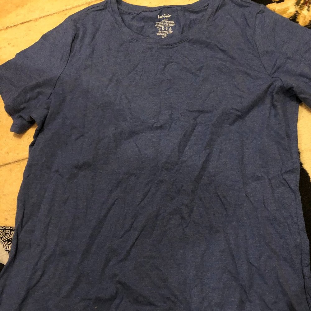 Women's plus size 1X Lord and Taylor t shirt